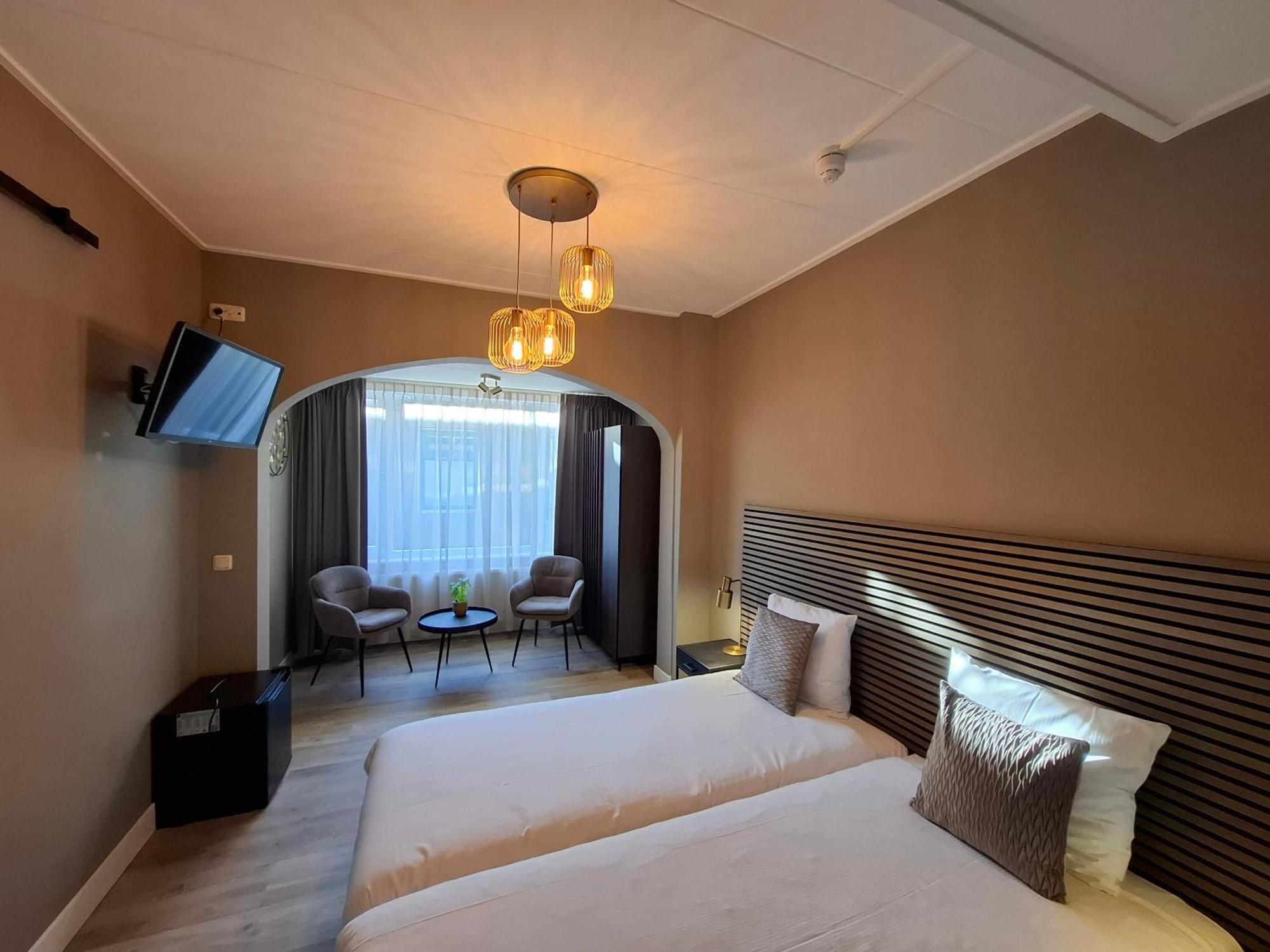 Hotel Randduin Oostkapelle Exteriör bild