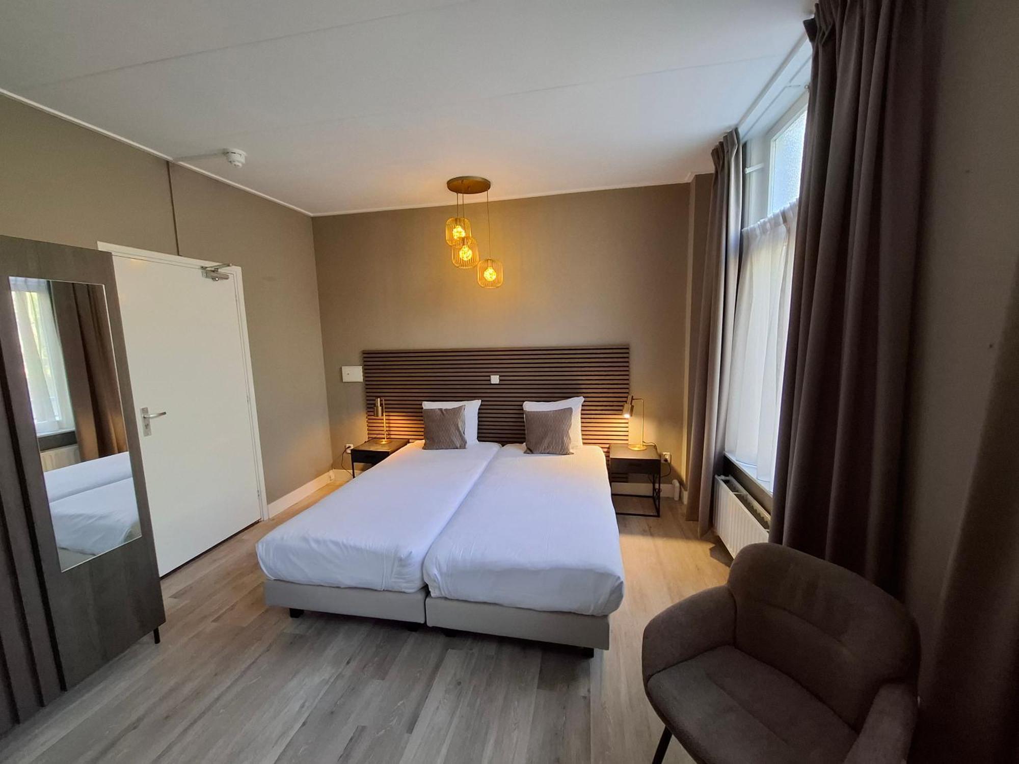 Hotel Randduin Oostkapelle Exteriör bild