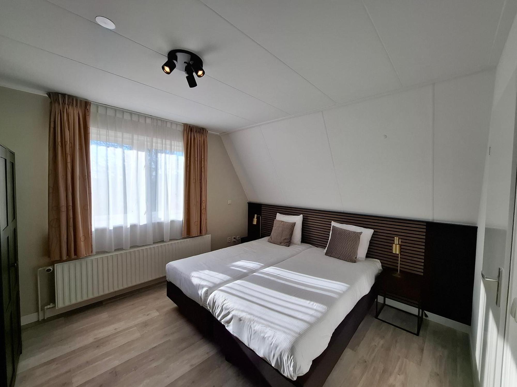 Hotel Randduin Oostkapelle Exteriör bild