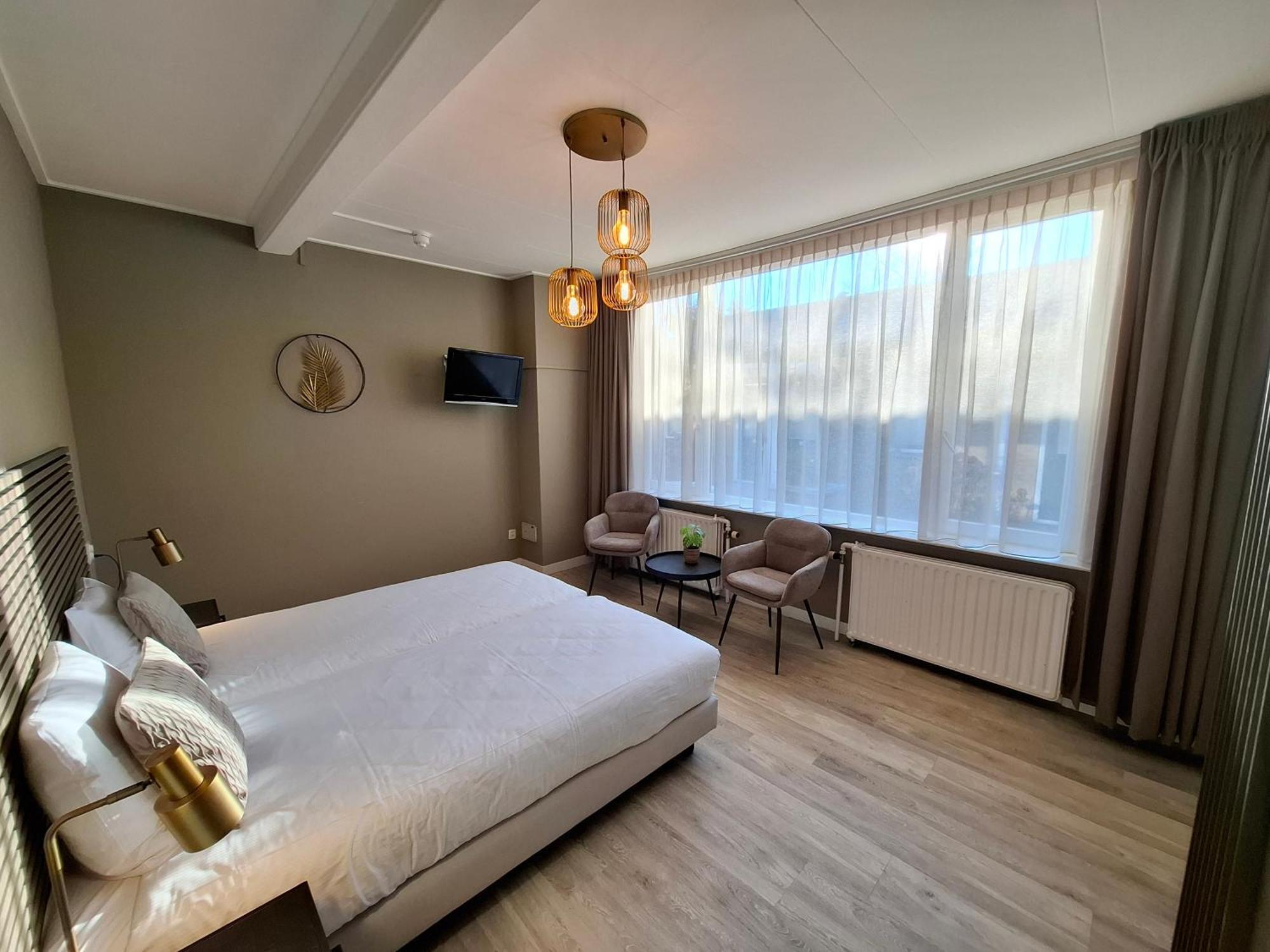 Hotel Randduin Oostkapelle Exteriör bild